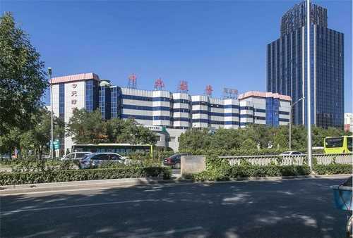 公交车站化妆品自动售货机供货报价